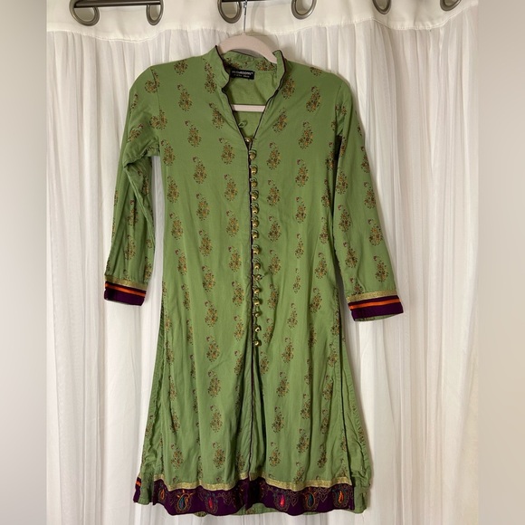 Mushrooms Designer Kids Printed Cambric Kurta -Pakistani and Indian Formal Wear - Picture 1 of 5